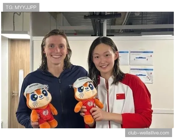 李冰洁训练完吃顿饭花得比我一个月工资还狠 李冰洁训练完吃顿饭花得比我一个月工资还狠